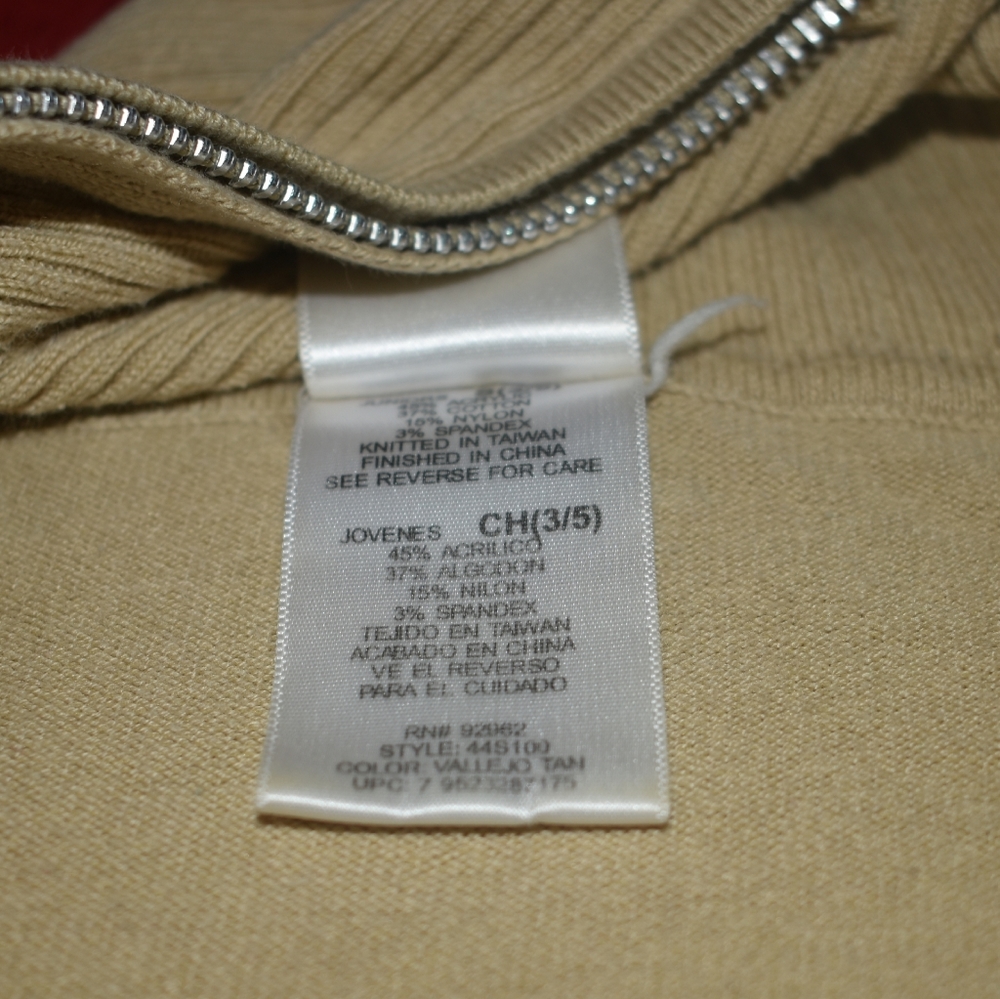 Turtle Neck - Picture 4 of 4